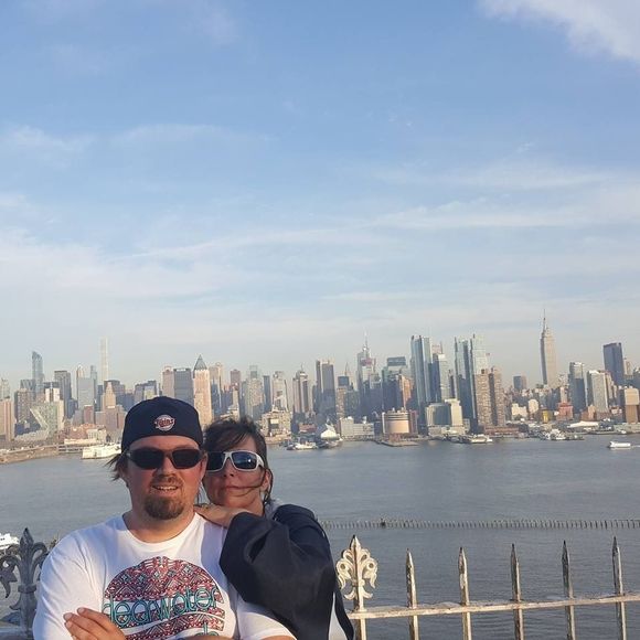 Meet your Posher, Teri - Picture 1 of 1